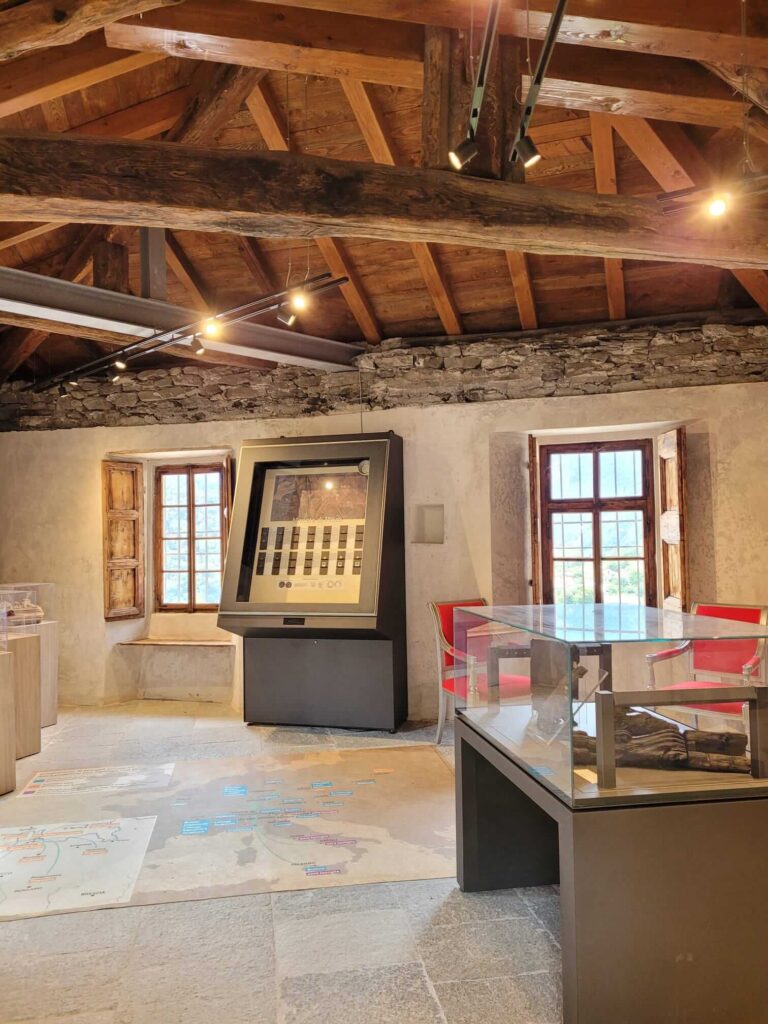 reperti della frana di piuro del 1618 conservati a palazzo vertemate